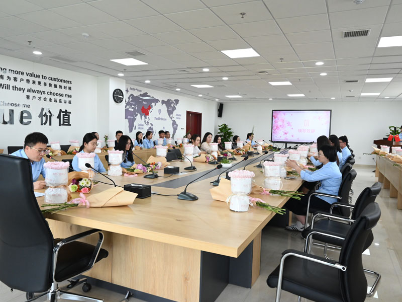 In the name of love, pay tribute to your mother——Mother's Day flower arrangement activity