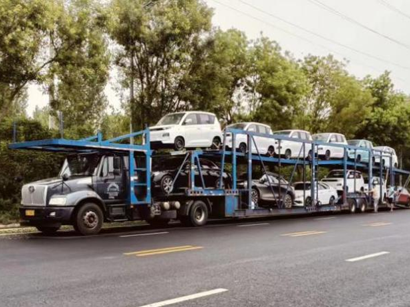 Diversified export business, successful shipment of the first batch of second-hand car orders