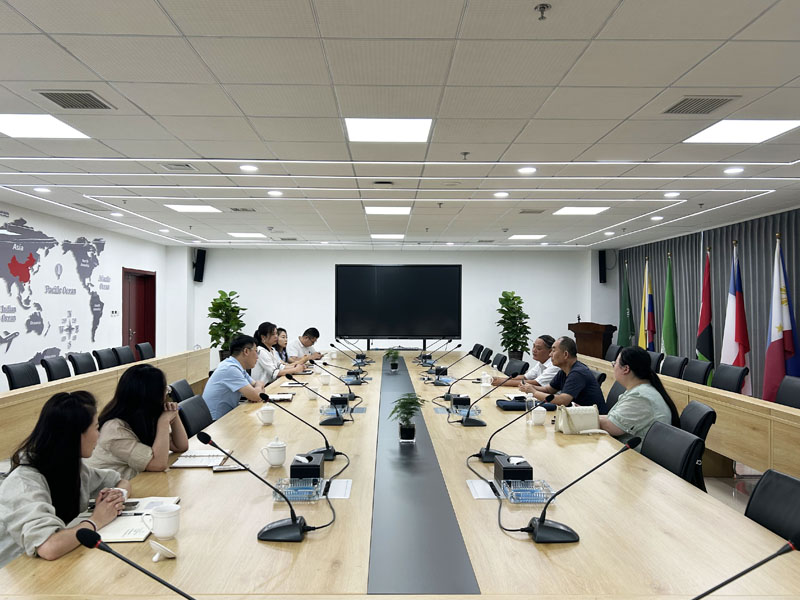 Linzi District Commerce Bureau visited our company for investigation and research